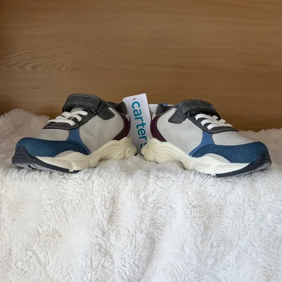 ✨$15 thru 3/31✨NWT•Carter's Johann Toddler Boys Casual Sneakers | Grey | 9T - Picture 6 of 10